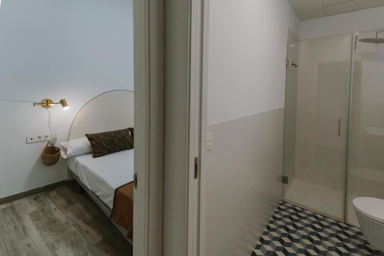 O&l Punonrostro Bright Minimalist Sevilla