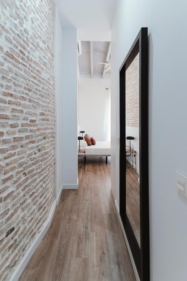 O&l Punonrostro Bright Minimalist Apartament Sewilla