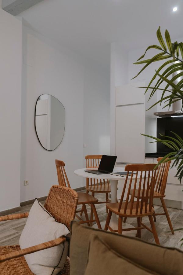O&l Punonrostro Bright Minimalist Apartament Sewilla